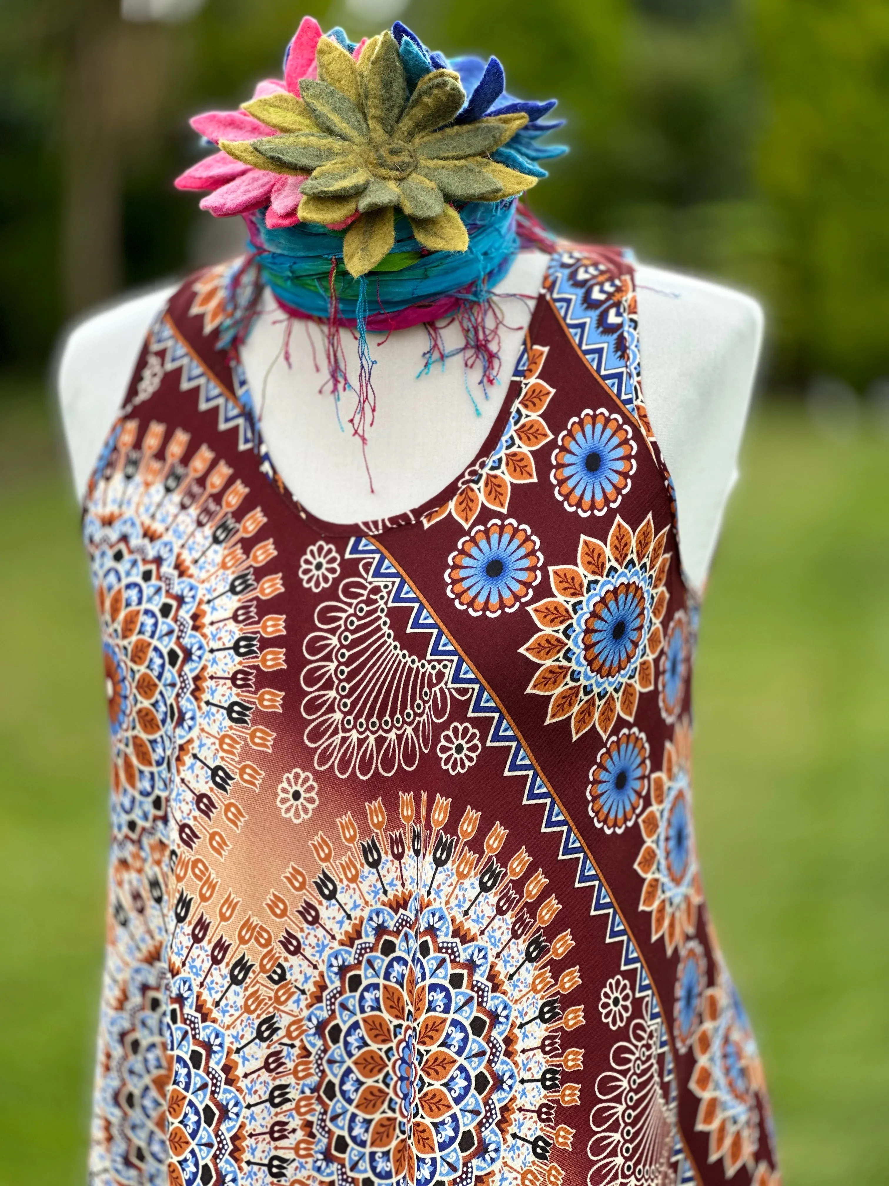 BEAUTIFUL EARTHY MANDALA TUNIC / DRESS SIZE M -XL (B7)