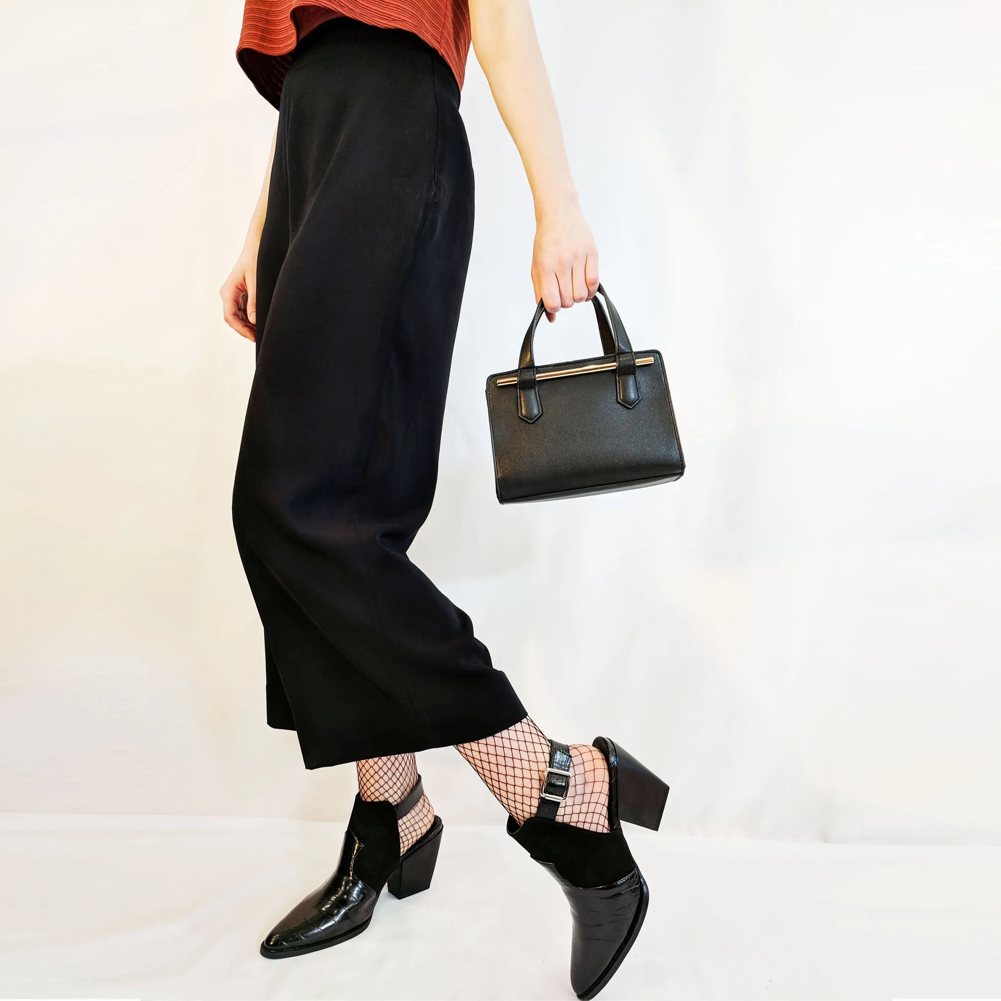 BLACK WIDE LEG CULOTTES