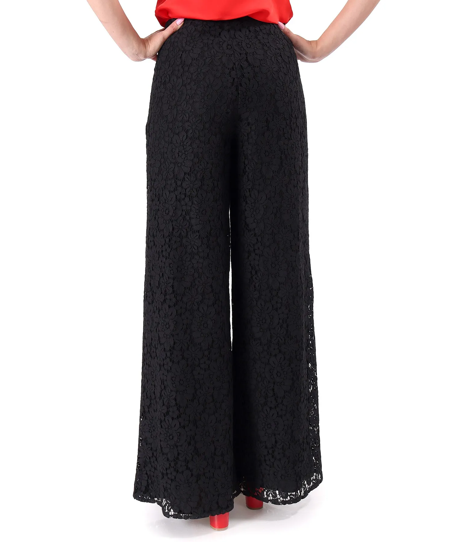 blake Wide-leg pants made of lace with cotton with floral motifs