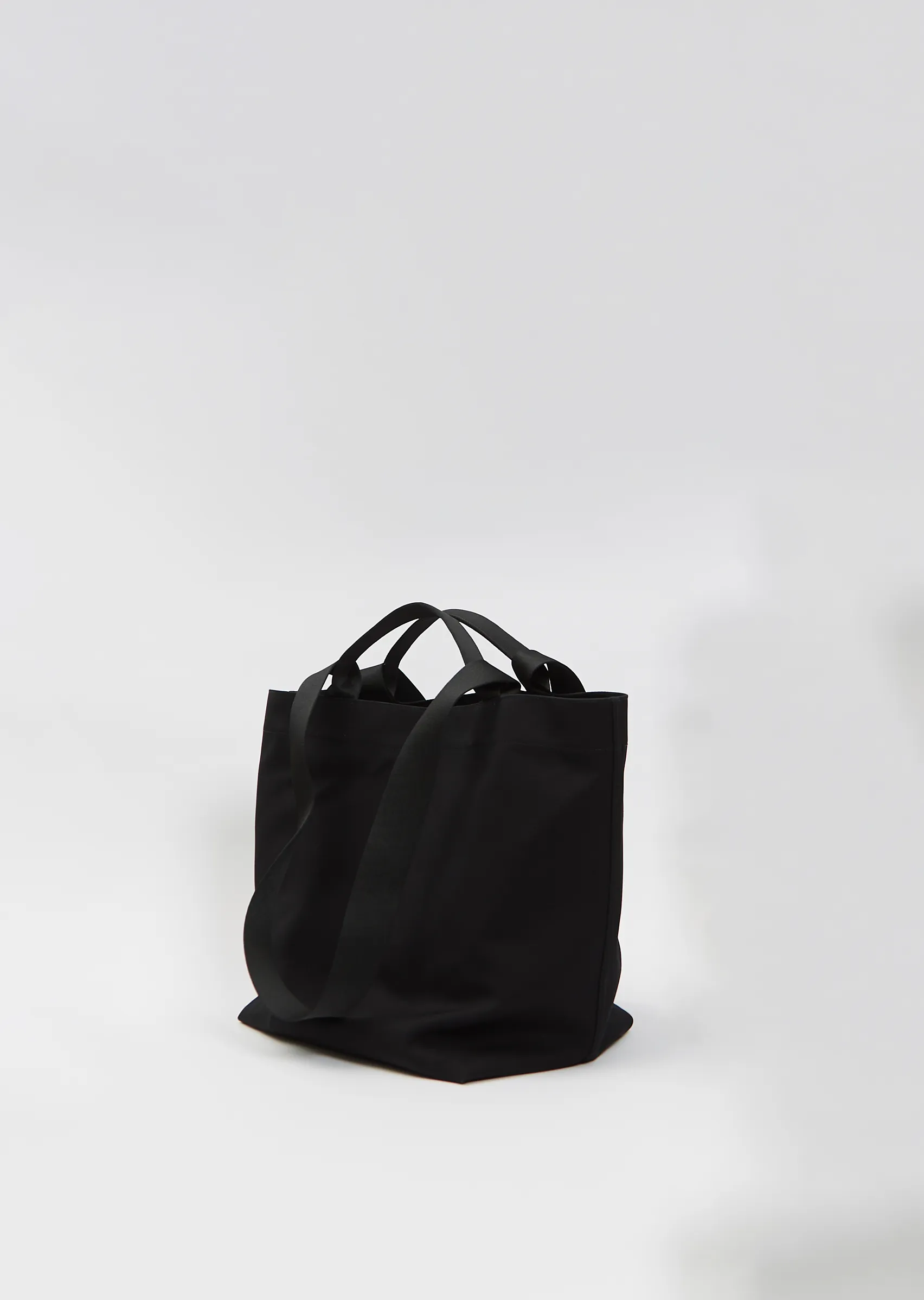 Carry Tote