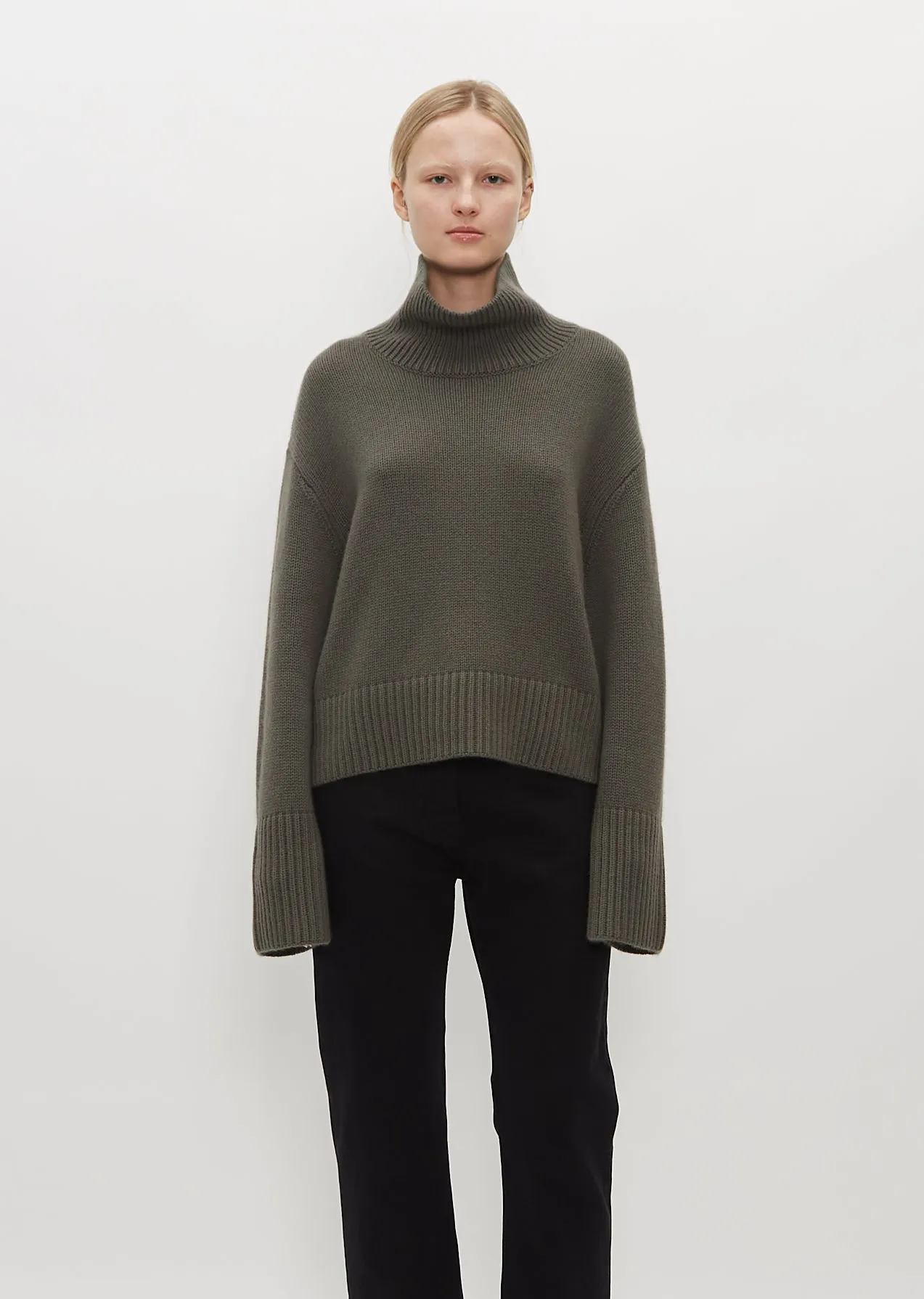 Fleur Cashmere Sweater