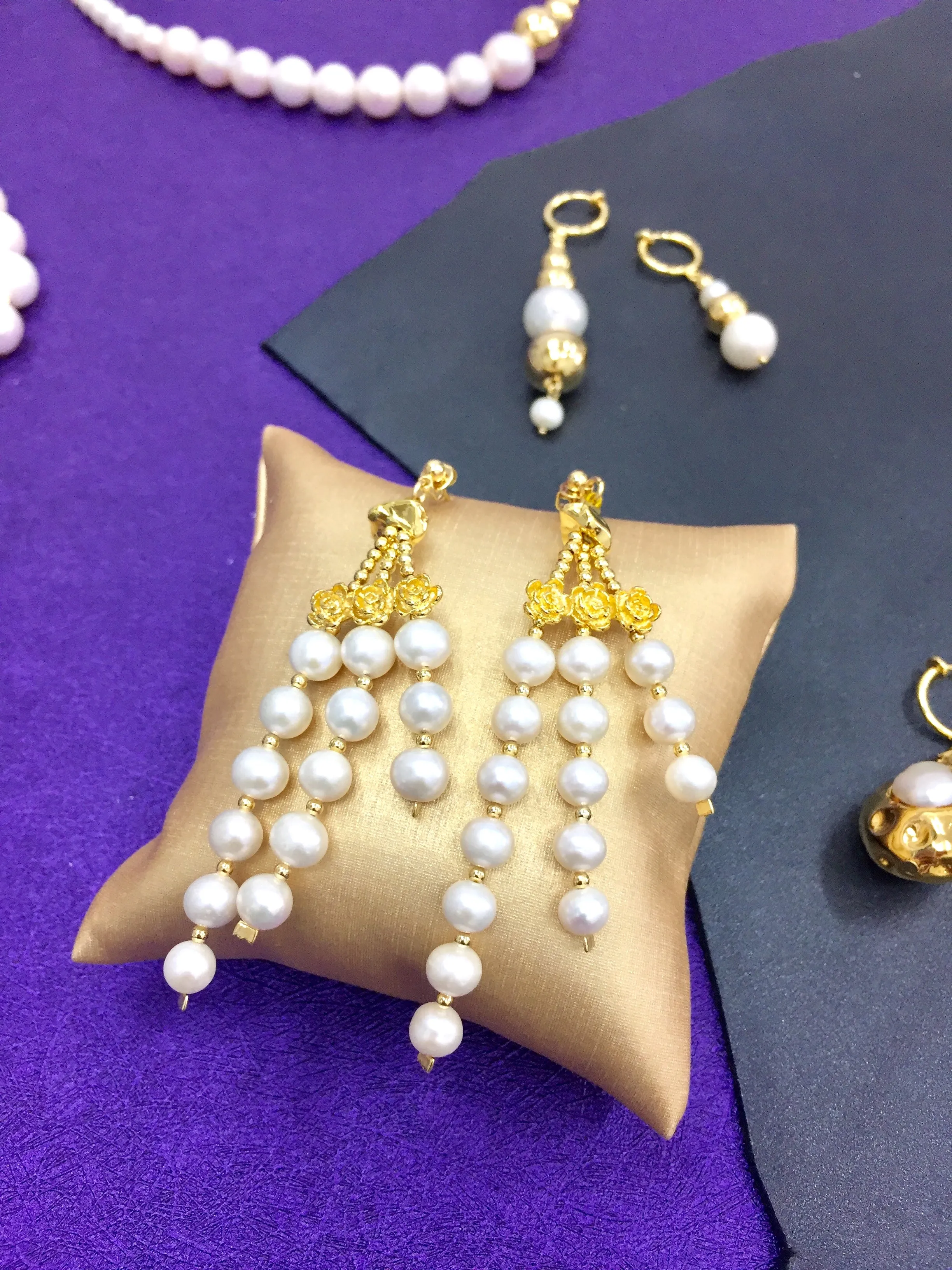 Freshwater Pearls Tassels Earrings AE040