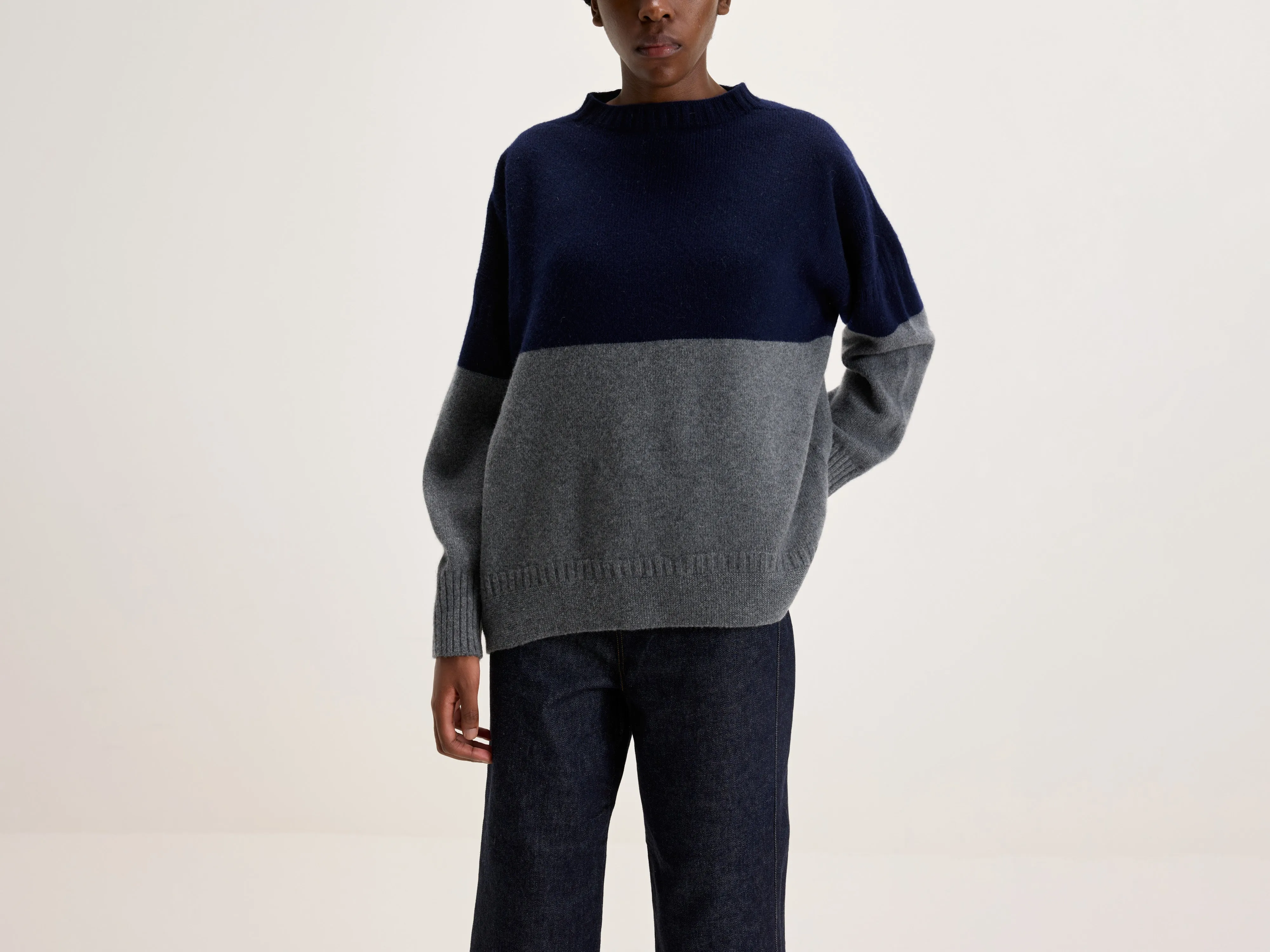 HERIOT MOCK NECK SWEATER (242 / W / NAVY)