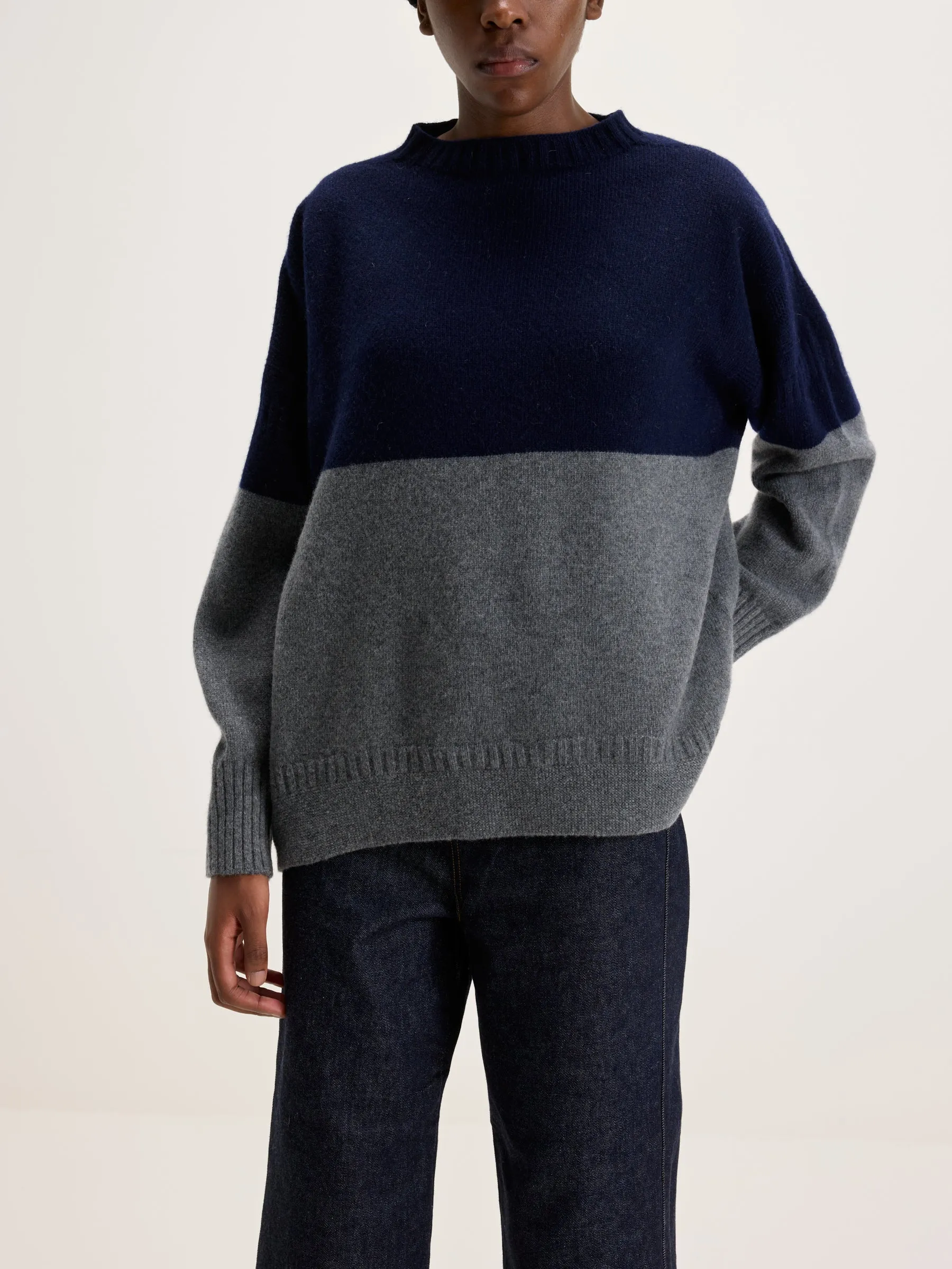 HERIOT MOCK NECK SWEATER (242 / W / NAVY)