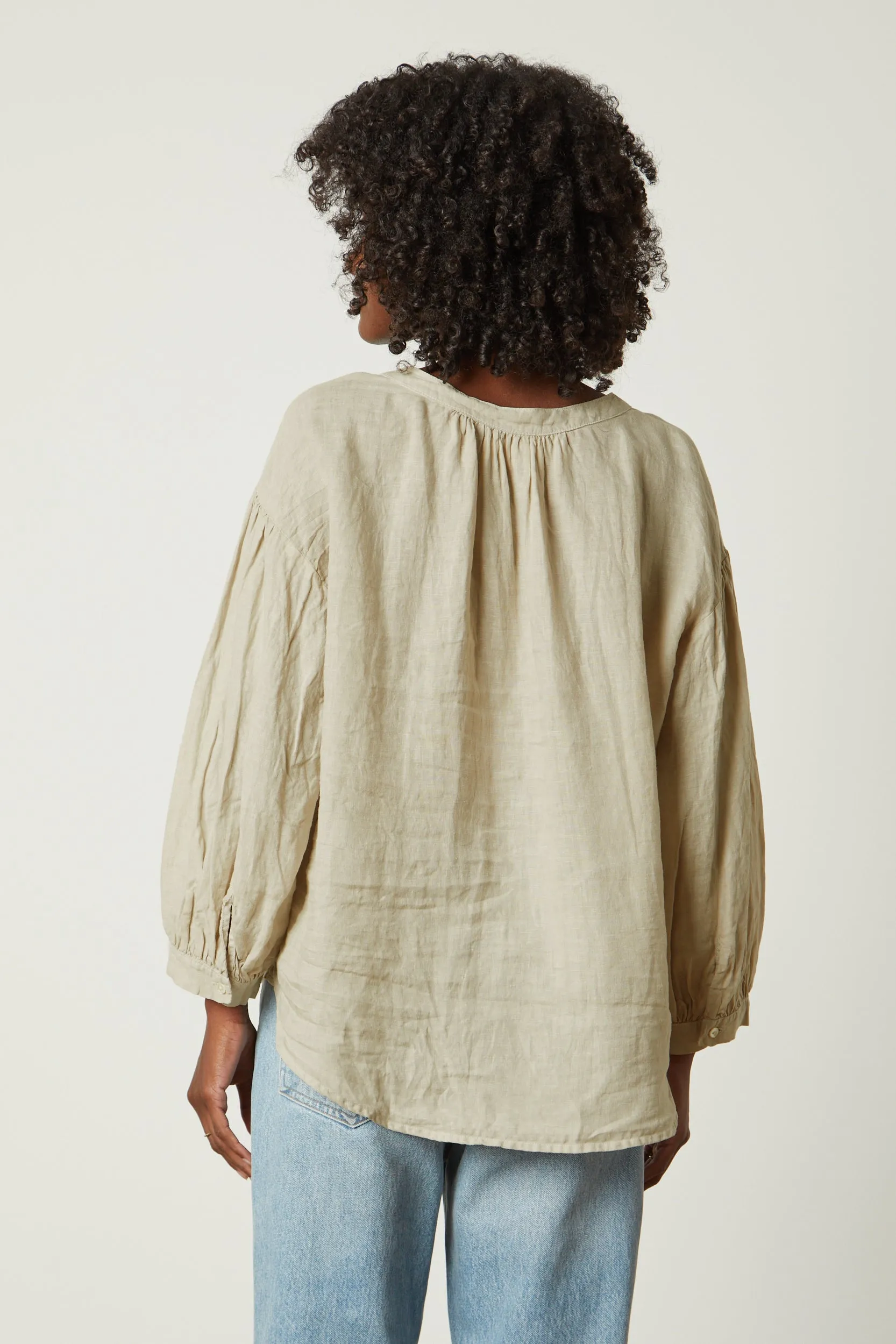 MATEA WOVEN LINEN TOP IN COBBLE