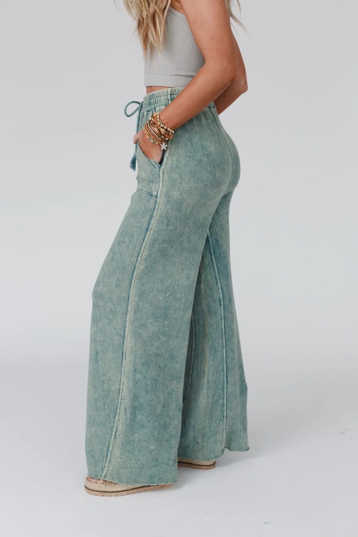 Relaxing Robin Wide Leg Pant - New Teal