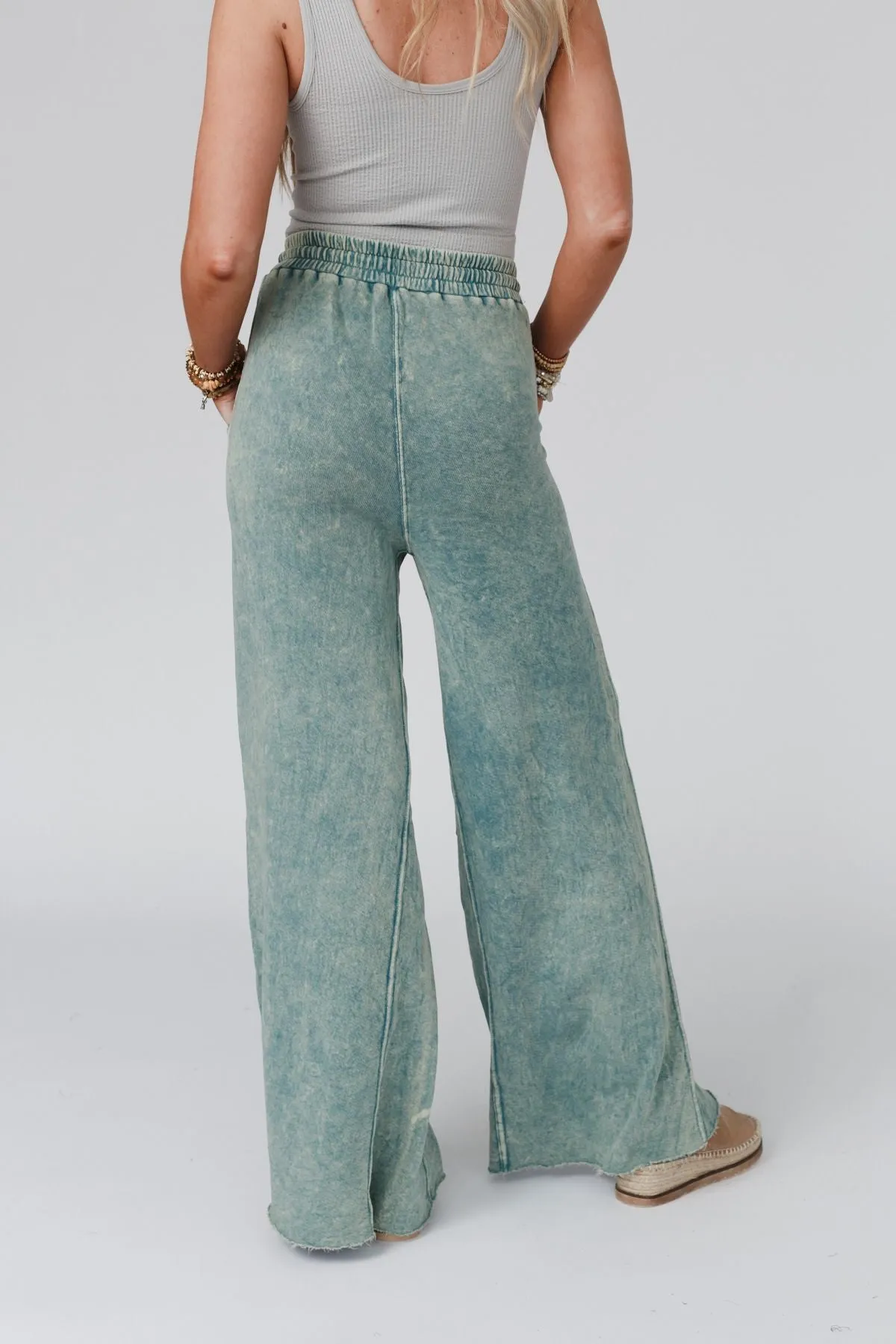 Relaxing Robin Wide Leg Pant - New Teal