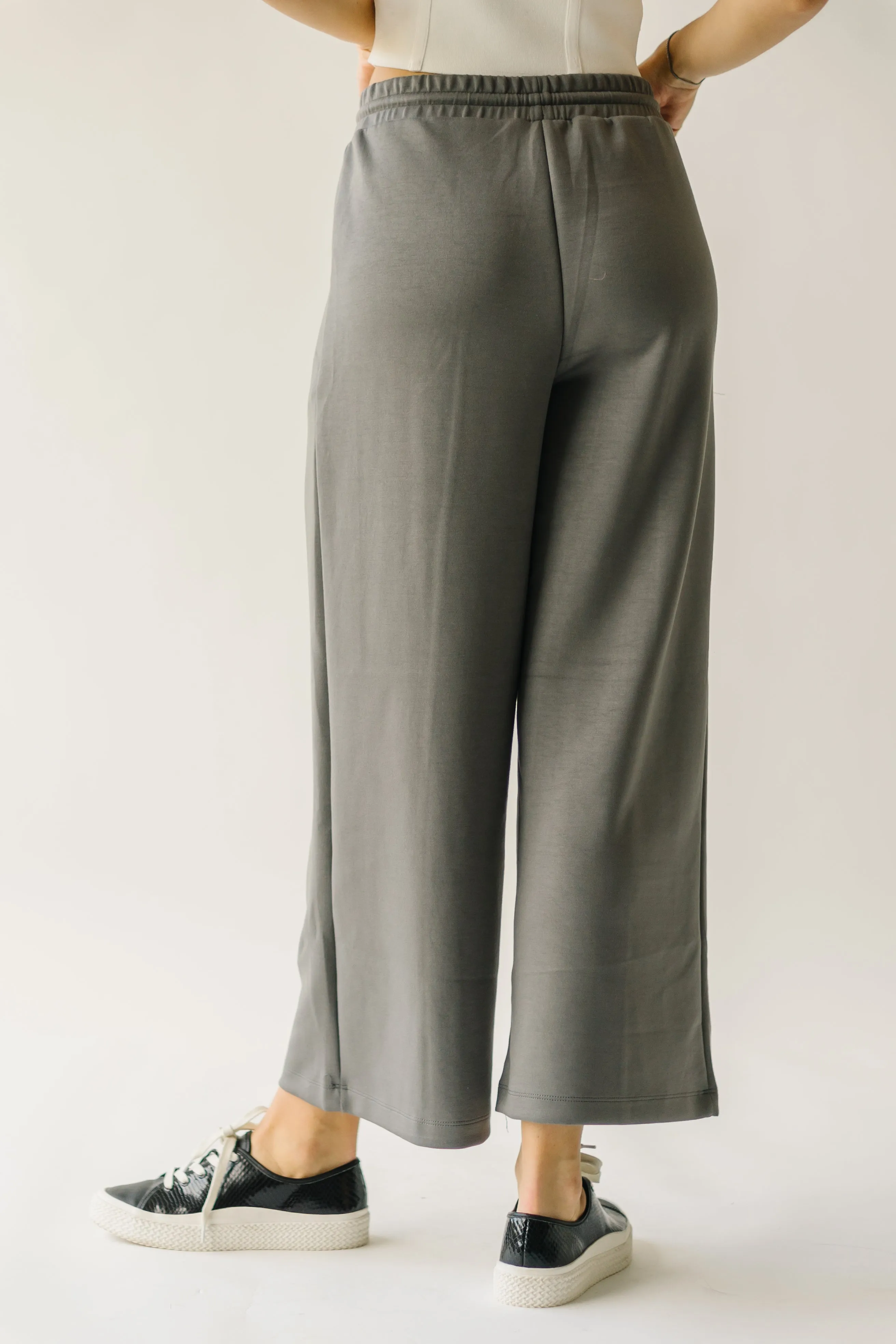 The Mazzara Wide Leg Pant in Charcoal