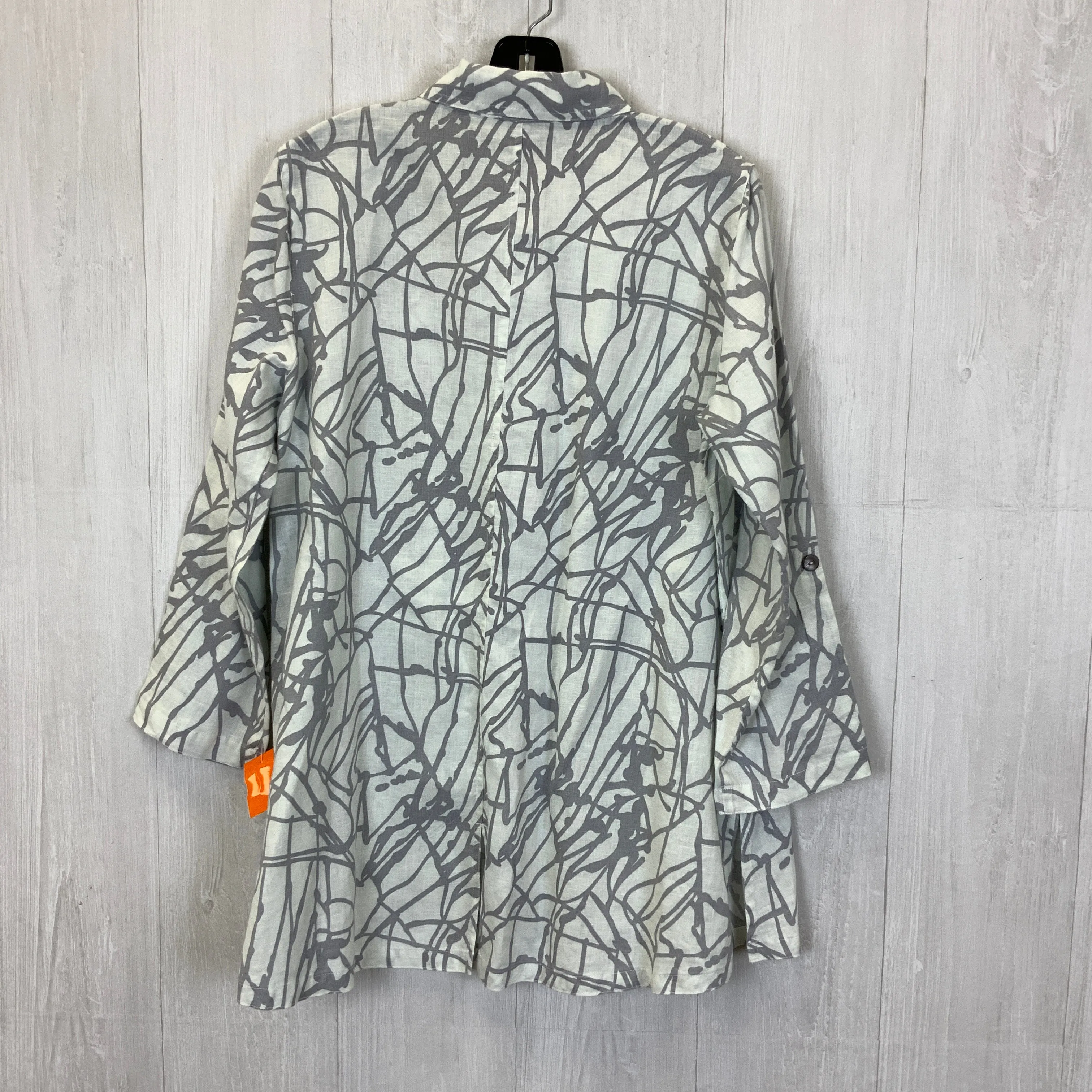 Tunic 3/4 Sleeve By John Mark  Size: M