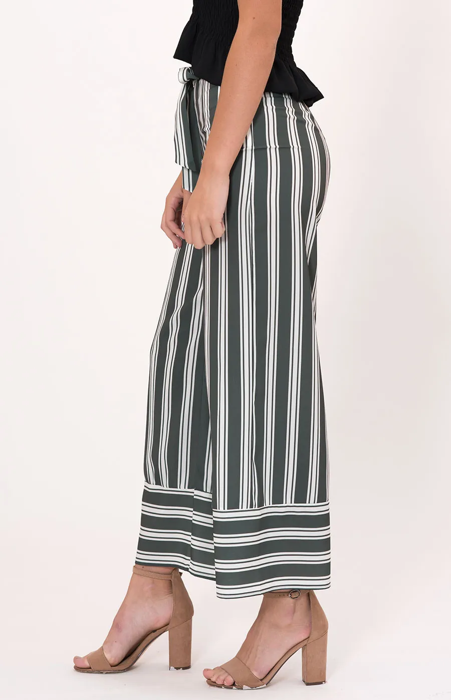 Wide Leg Pants with Contrasting Stripes Feature (SPA313A)